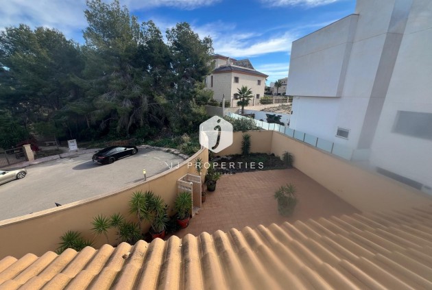 Villa - D'occasion - Orihuela Costa -
                Villamartín-las Filipinas