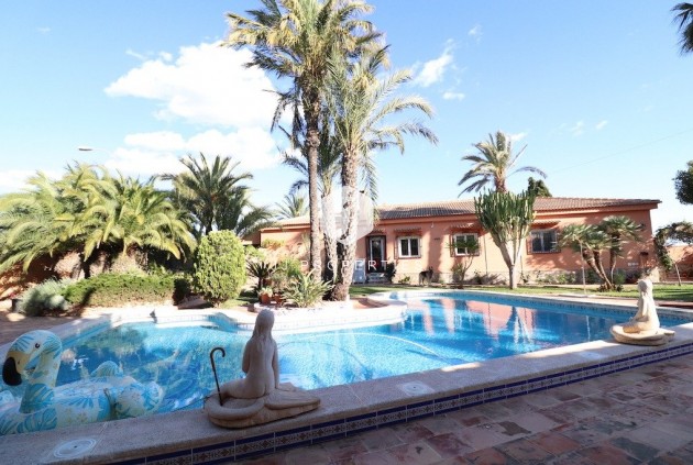 Villa - D'occasion - Torrevieja -
                Costa Blanca