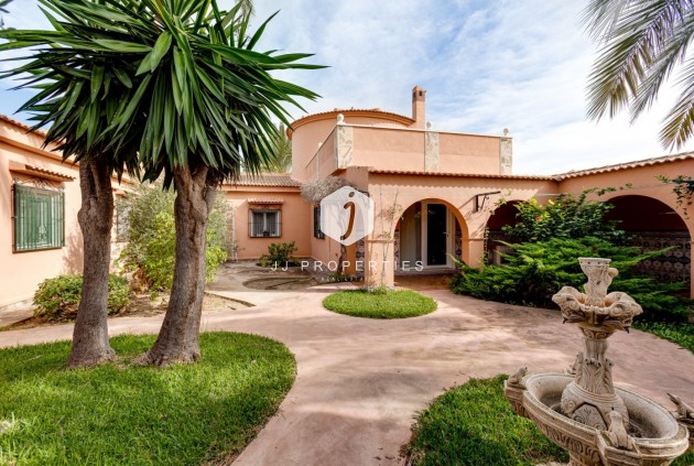 Villa - D'occasion - Torrevieja -
                San luis