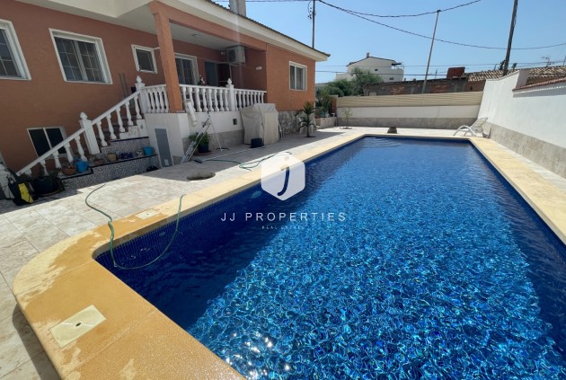 Villa - Resale -
            Benijofar - C-11437