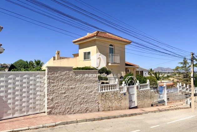 Villa - Resale - Ciudad Quesada -
                Costa Blanca