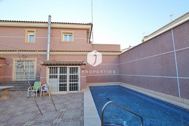 Villa - Resale - Formentera del Segura -
                C- Cooperativa