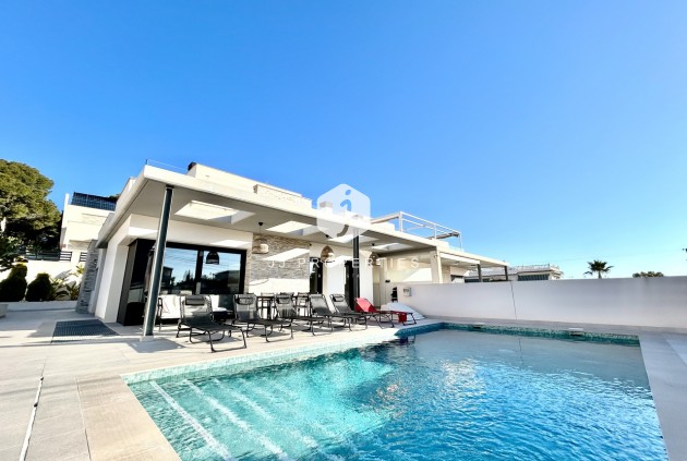 Villa - Resale - Los Balcones -
                Costa Blanca