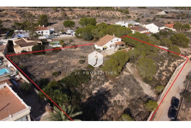 Villa - Resale - Orihuela Costa -
                Costa Blanca