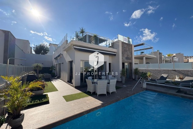 Villa - Resale - Orihuela Costa -
                Costa Blanca
