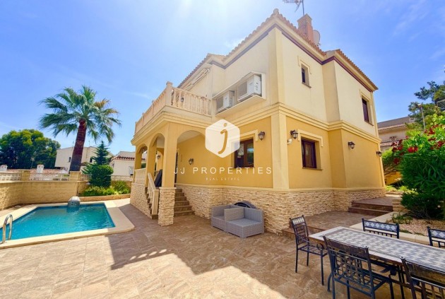 Villa - Resale - Orihuela Costa -
                Costa Blanca