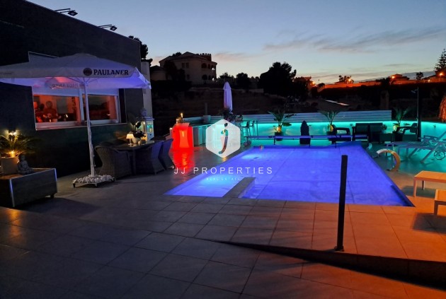 Villa - Resale -
            Rojales - C-17959