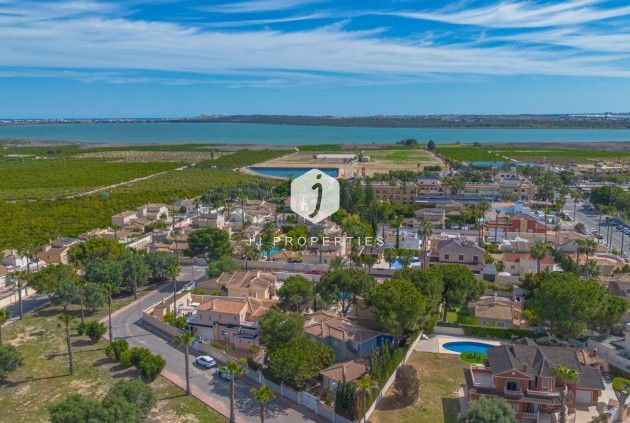 Villa - Resale - Rojales -
                Pueblo Bravo