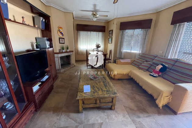 Villa - Resale -
            San Miguel de Salinas - C-13792