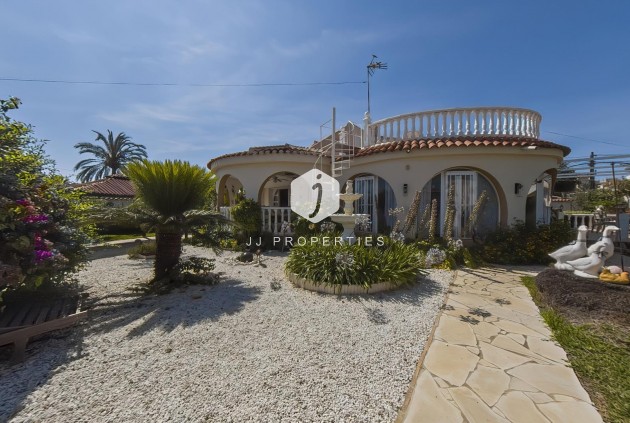 Villa - Resale - Torrevieja -
                Costa Blanca