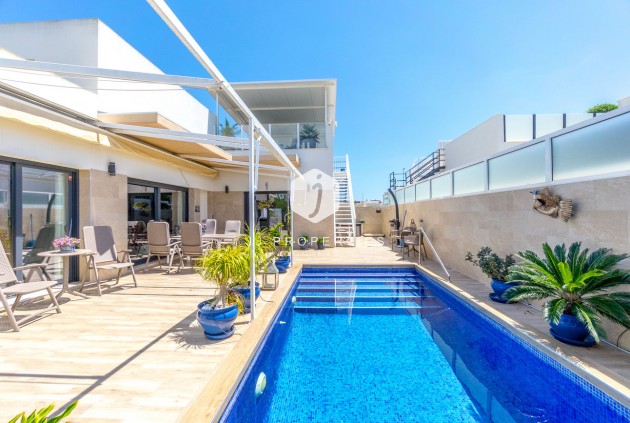 Villa - Segunda mano - Daya Nueva -
                Costa Blanca