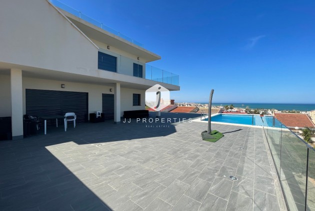 Villa - Segunda mano - La Mata -
                Costa Blanca