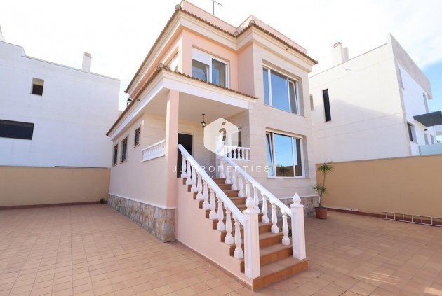 Villa - Segunda mano - Orihuela Costa -
                Costa Blanca