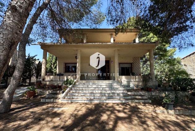 Villa - Segunda mano - Torrevieja -
                Costa Blanca