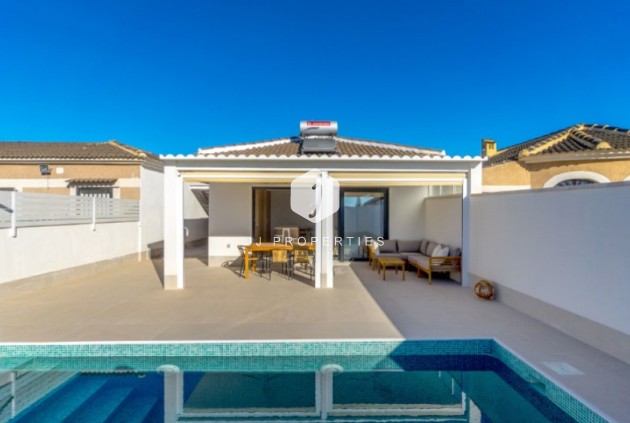 Villa - Segunda mano - Torrevieja -
                Costa Blanca