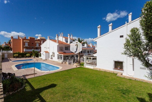 Villa - Segunda mano - Torrevieja -
                La Mata