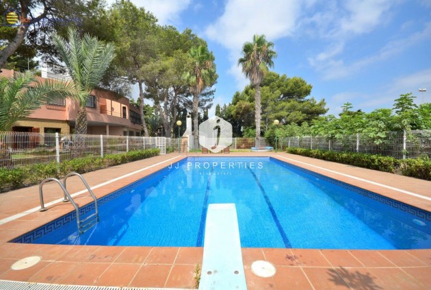 Villa - Segunda mano - Torrevieja -
                Los Balcones