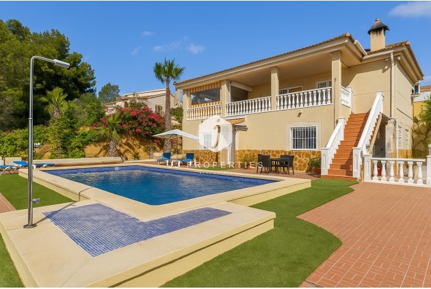 Villa - Tweedehands - Algorfa -
                Inland