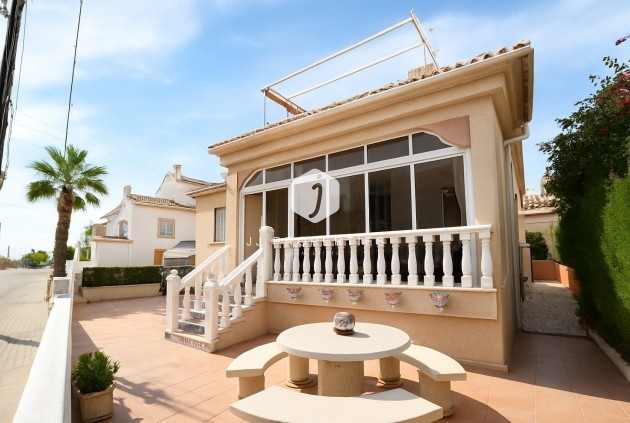 Villa - Tweedehands - Algorfa -
                Inland