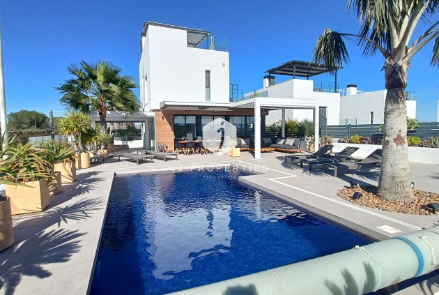 Villa - Tweedehands - Algorfa -
                Inland