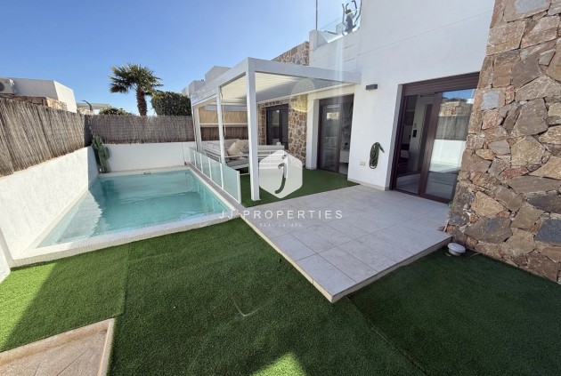 Villa - Tweedehands - Cabo Roig -
                Costa Blanca