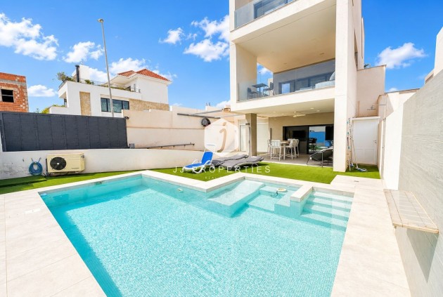 Villa - Tweedehands - Ciudad Quesada -
                Costa Blanca