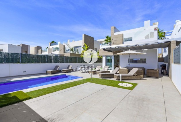 Villa - Tweedehands - Guardamar del Segura -
                Costa Blanca