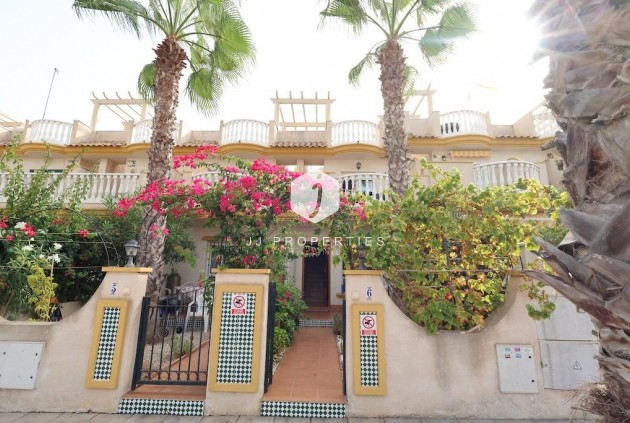 Villa - Tweedehands - Orihuela Costa -
                Costa Blanca