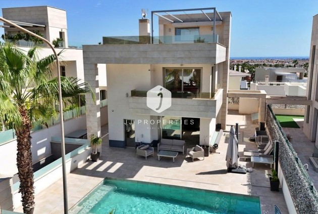 Villa - Tweedehands - Orihuela Costa -
                Villamartín