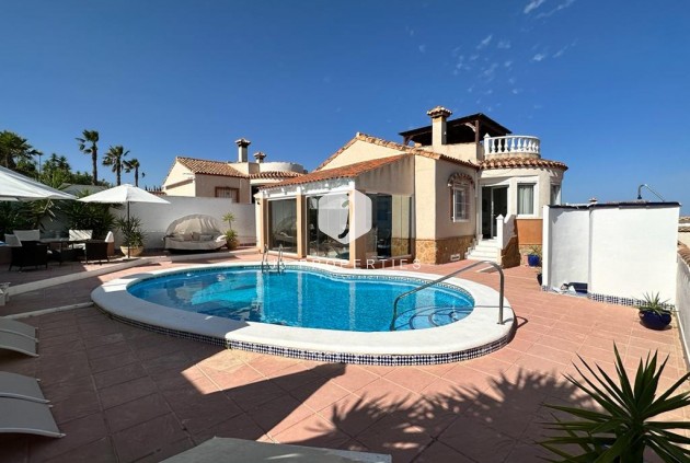 Villa - Tweedehands - San Miguel de Salinas -
                Inland