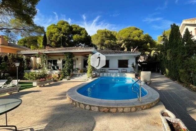 Villa - Z drugiej ręki - Campoamor -
                Costa Blanca