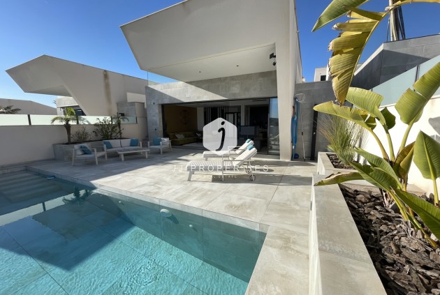 Villa - Z drugiej ręki - Ciudad Quesada -
                Costa Blanca