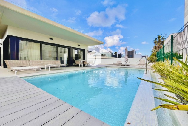 Villa - Z drugiej ręki - Dehesa de Campoamor -
                Costa Blanca