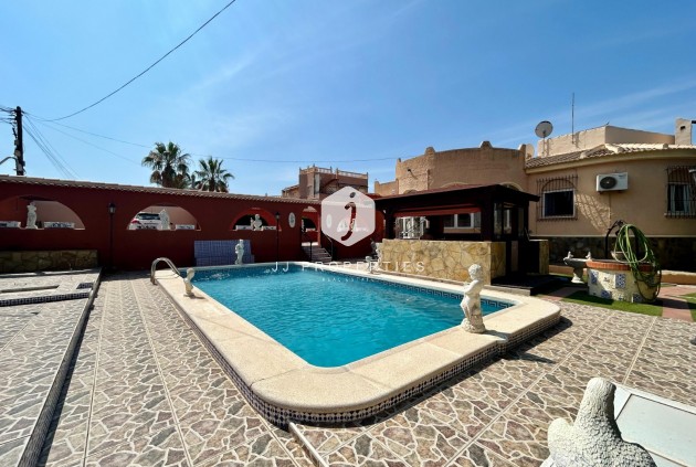 Villa - Z drugiej ręki -
            El Chaparral - C-53661