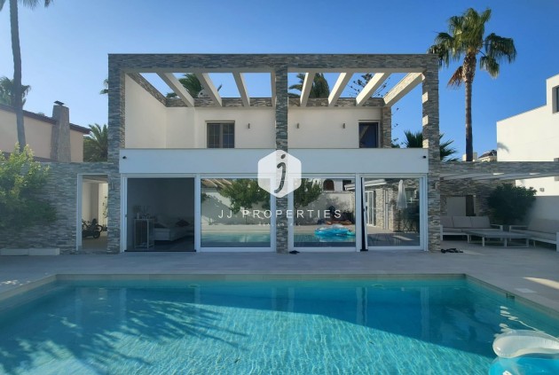 Villa - Z drugiej ręki - Orihuela Costa -
                La Zenia