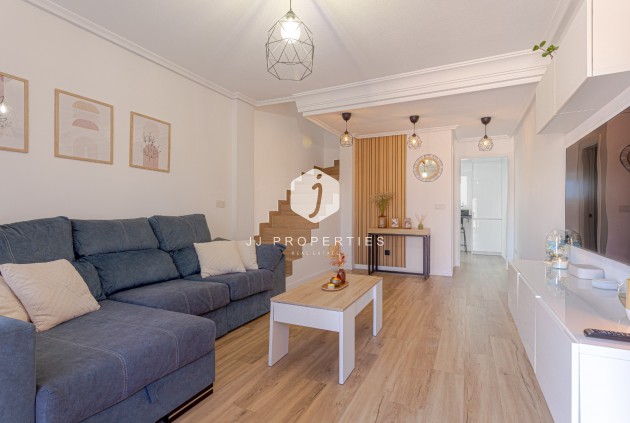 Villa - Z drugiej ręki - Torrevieja -
                Costa Blanca