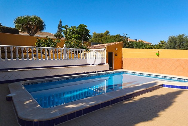 Villa - Z drugiej ręki - Torrevieja -
                Los Balcones