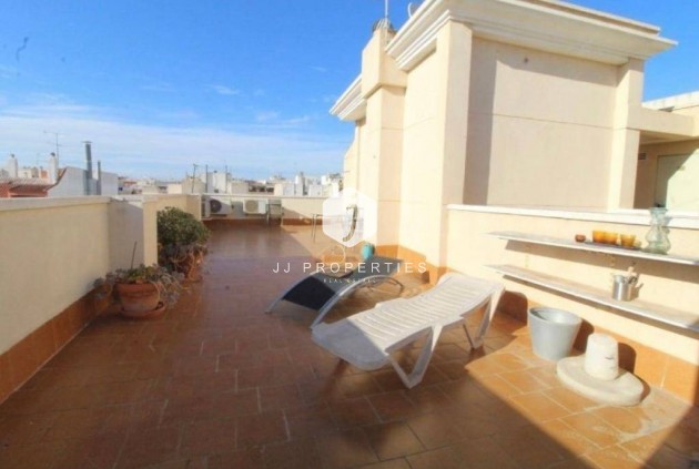 Wohnung - Aus zweiter Hand -
            Torrevieja - C-19826