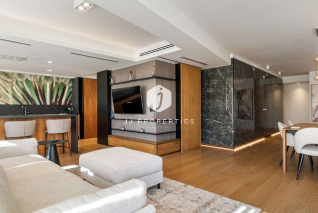 Wohnung - Aus zweiter Hand -
            Torrevieja - C-67600