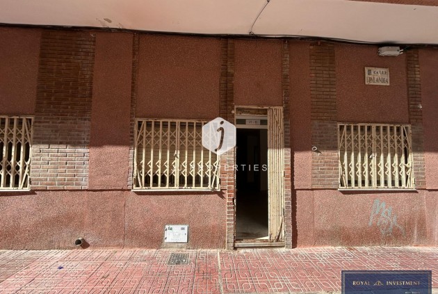 Wohnung - Aus zweiter Hand - Torrevieja -
                Centro