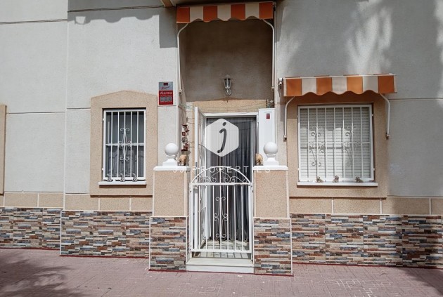 Wohnung - Aus zweiter Hand - Torrevieja -
                LA LOMA