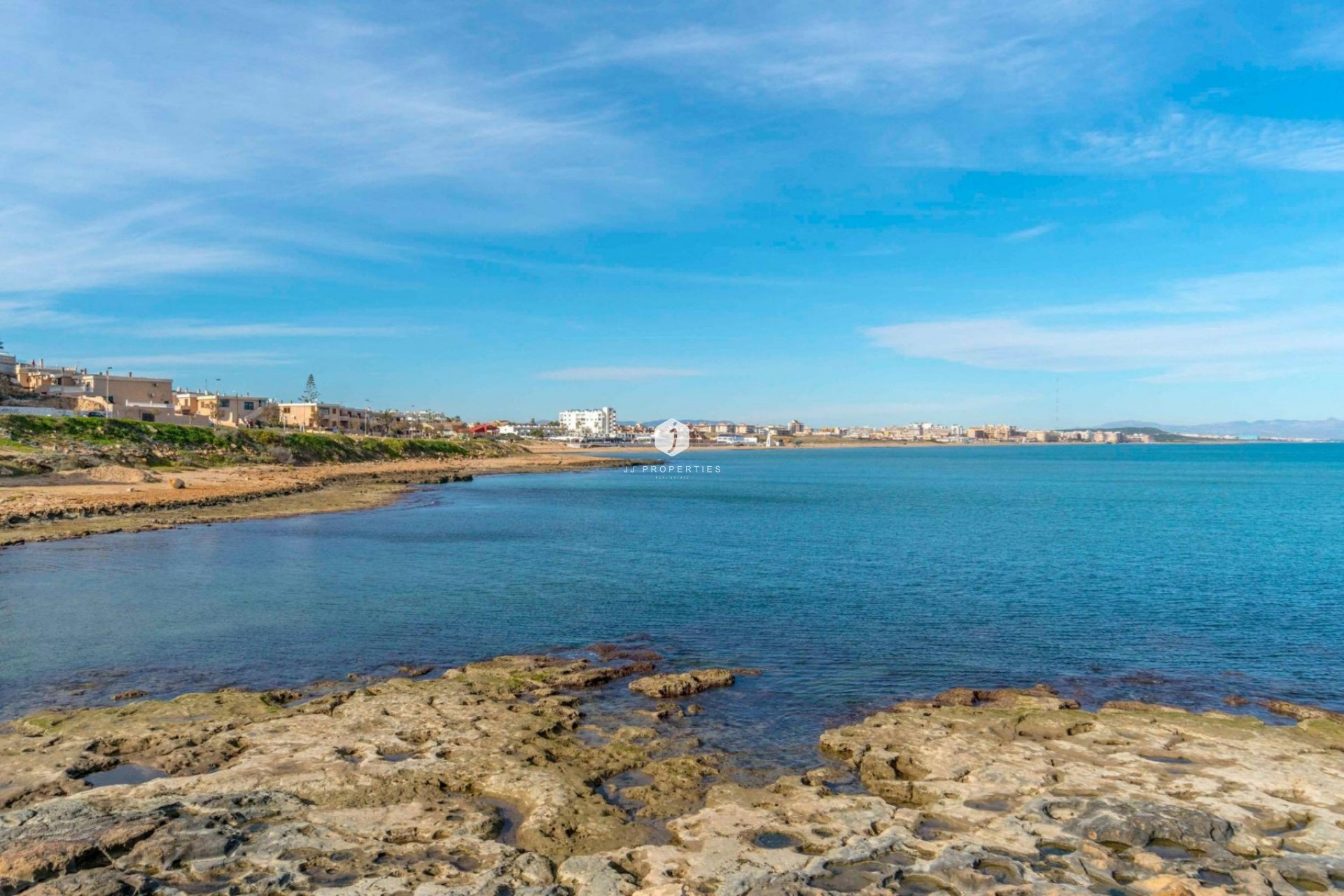 Wynajem długoterminowy - Mieszkanie w bloku -
Torrevieja - Cabo cervera