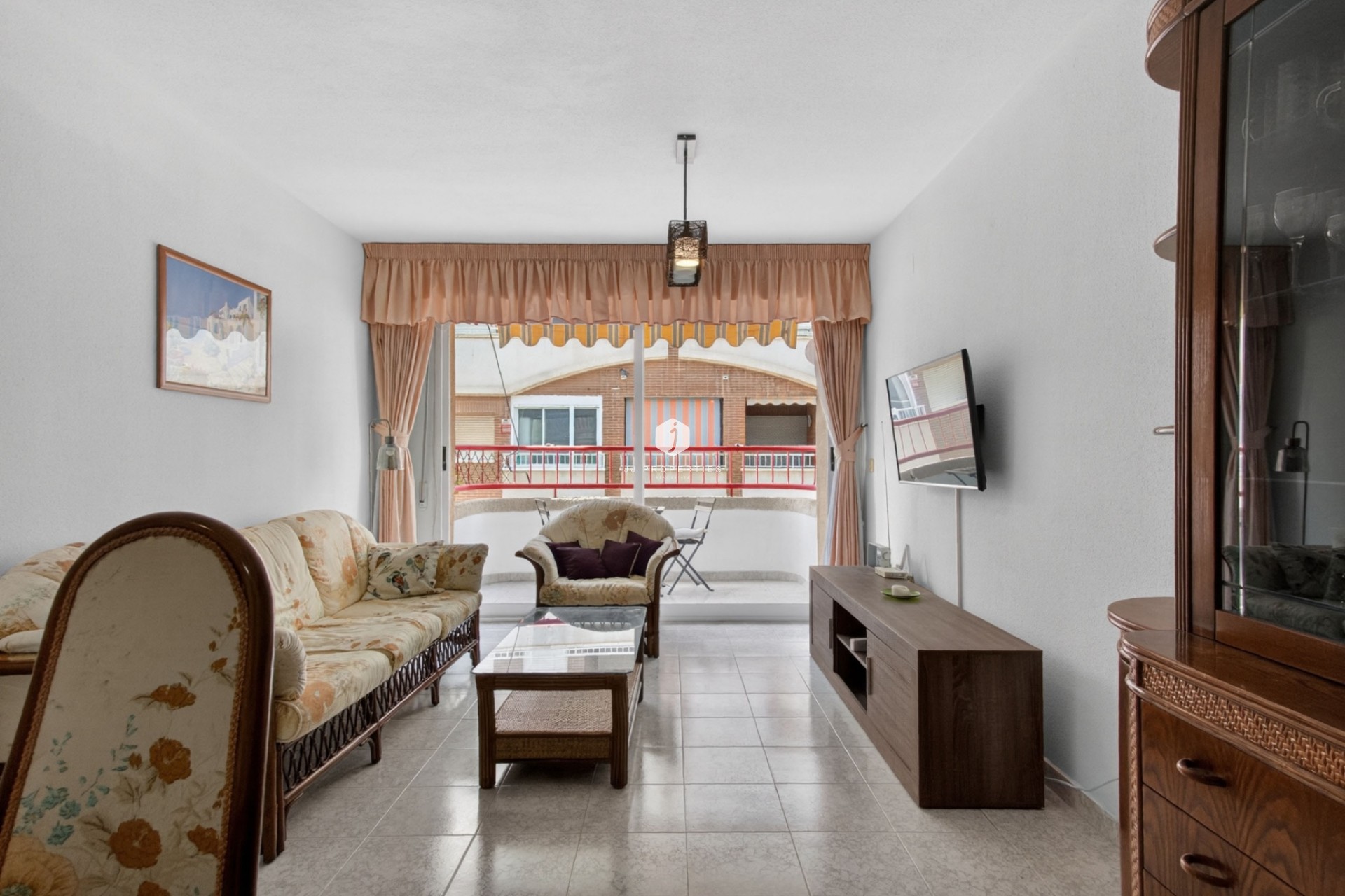 Wynajem długoterminowy - Mieszkanie w bloku -
Torrevieja - Playa del cura