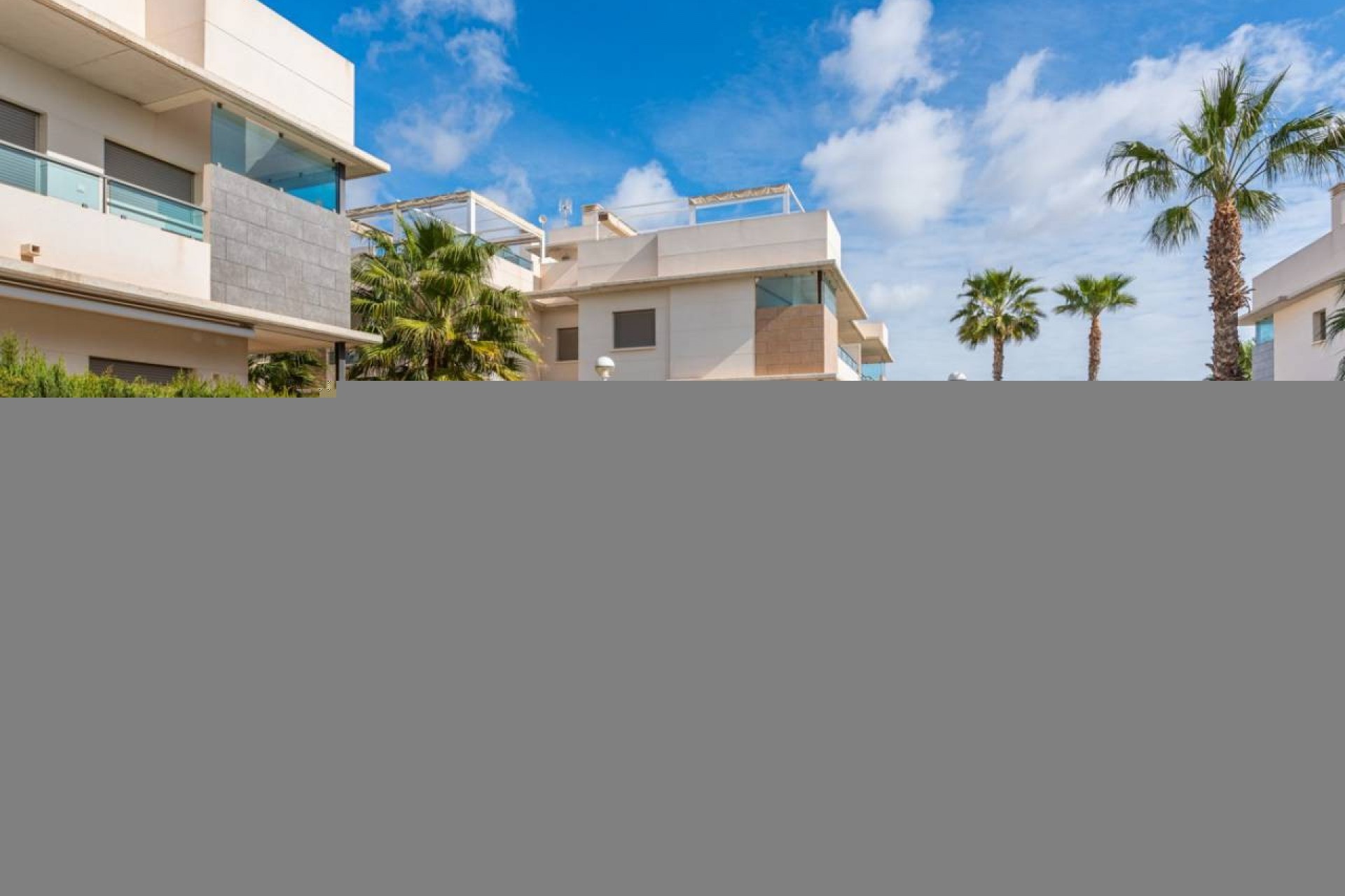 Z drugiej ręki - Bungalow -
Ciudad Quesada - Costa Blanca