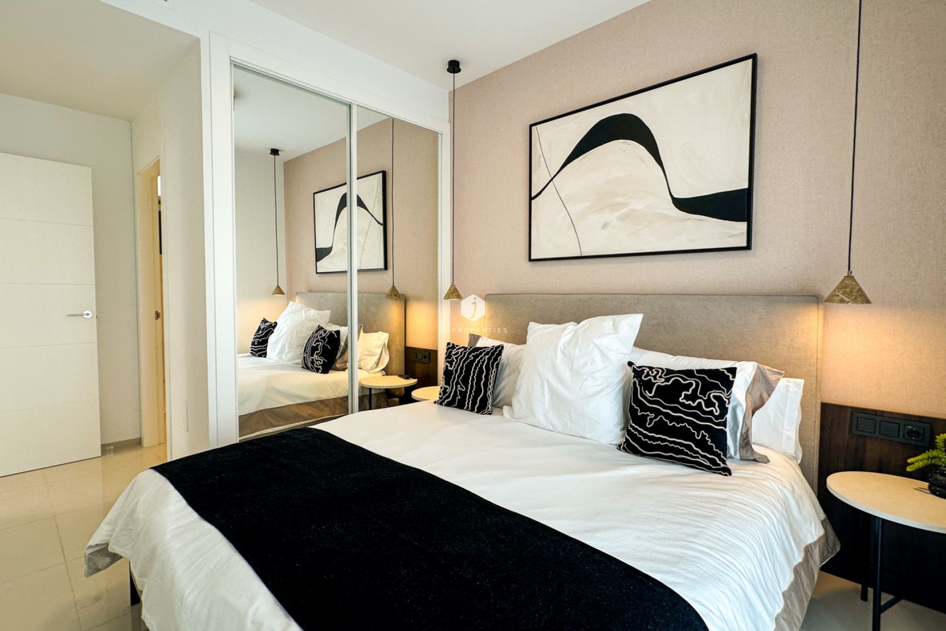 Z drugiej ręki - Bungalow -
Ciudad Quesada - Costa Blanca
