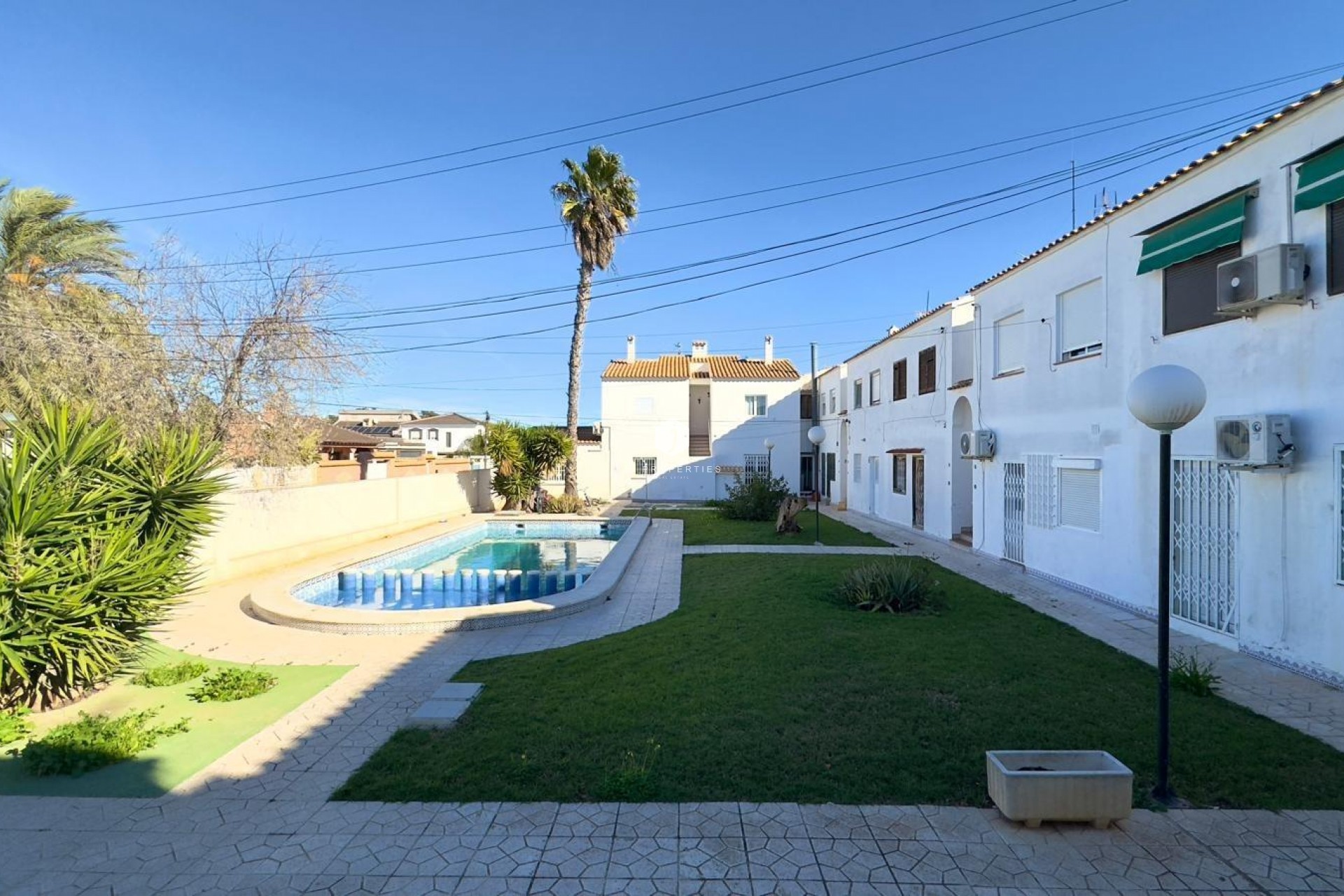 Z drugiej ręki - Bungalow -
Orihuela Costa - Cabo Roig