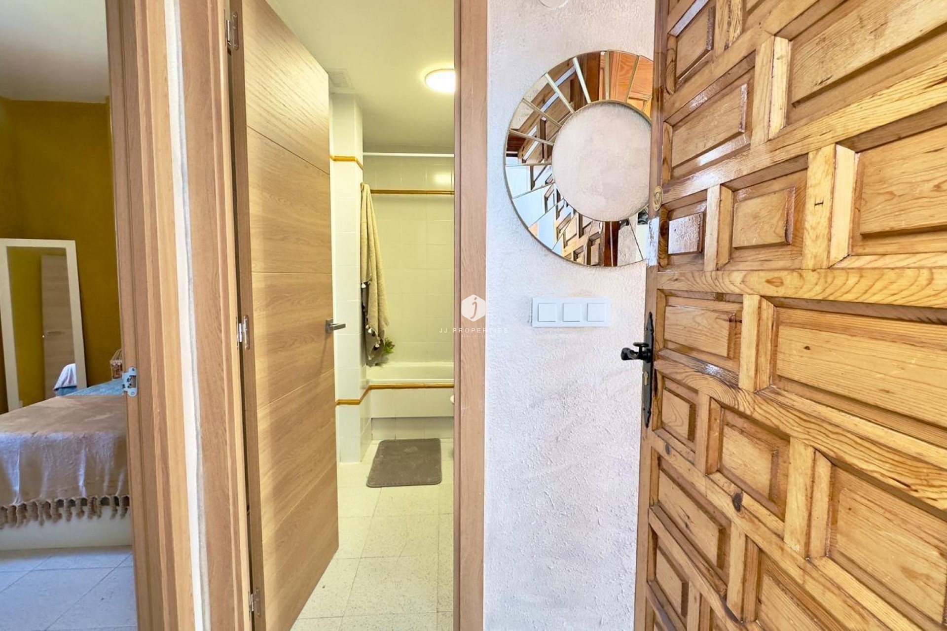 Z drugiej ręki - Bungalow -
Orihuela Costa - Cabo Roig