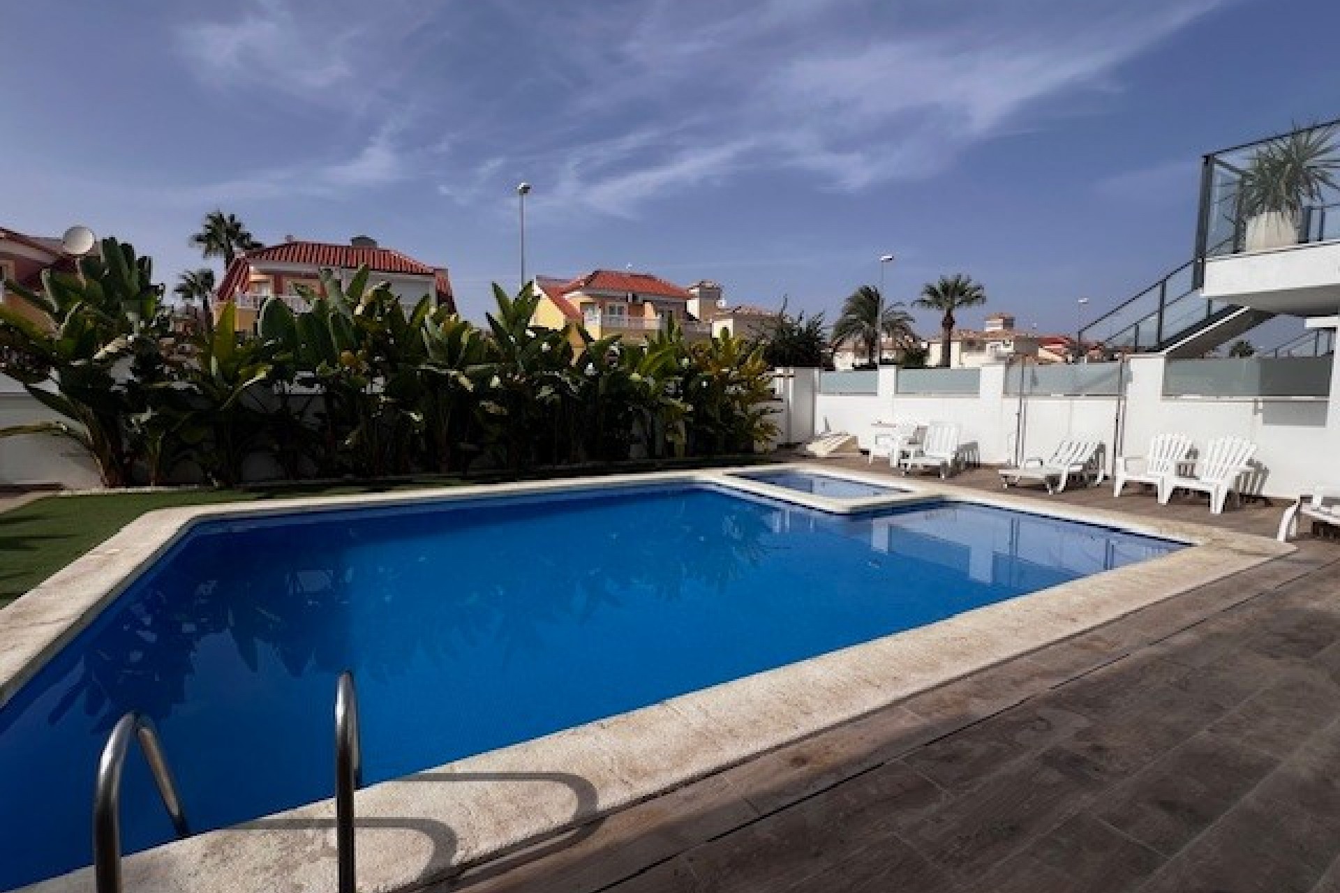 Z drugiej ręki - Bungalow -
Orihuela Costa - Costa Blanca