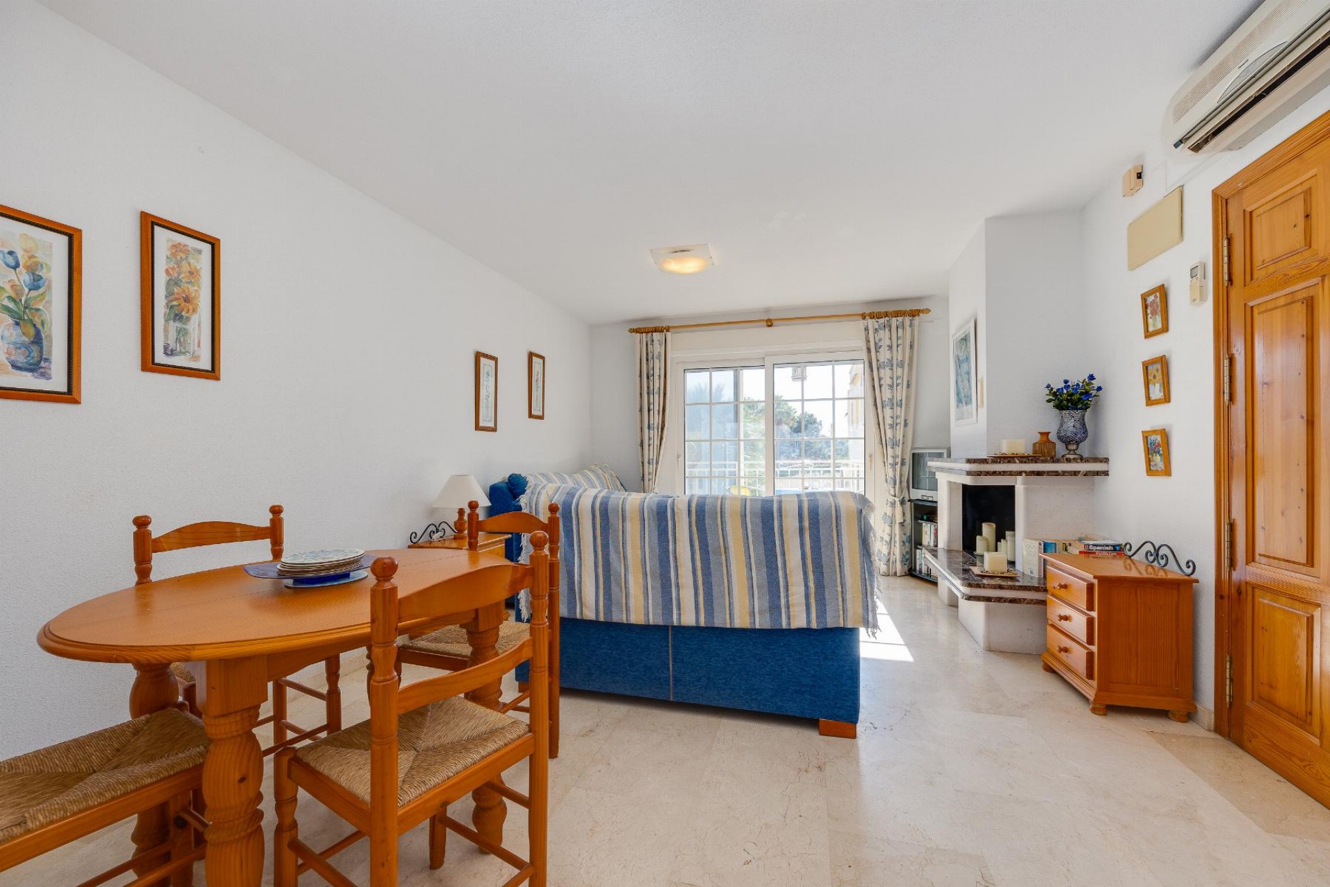 Z drugiej ręki - Bungalow -
Orihuela Costa - Costa Blanca