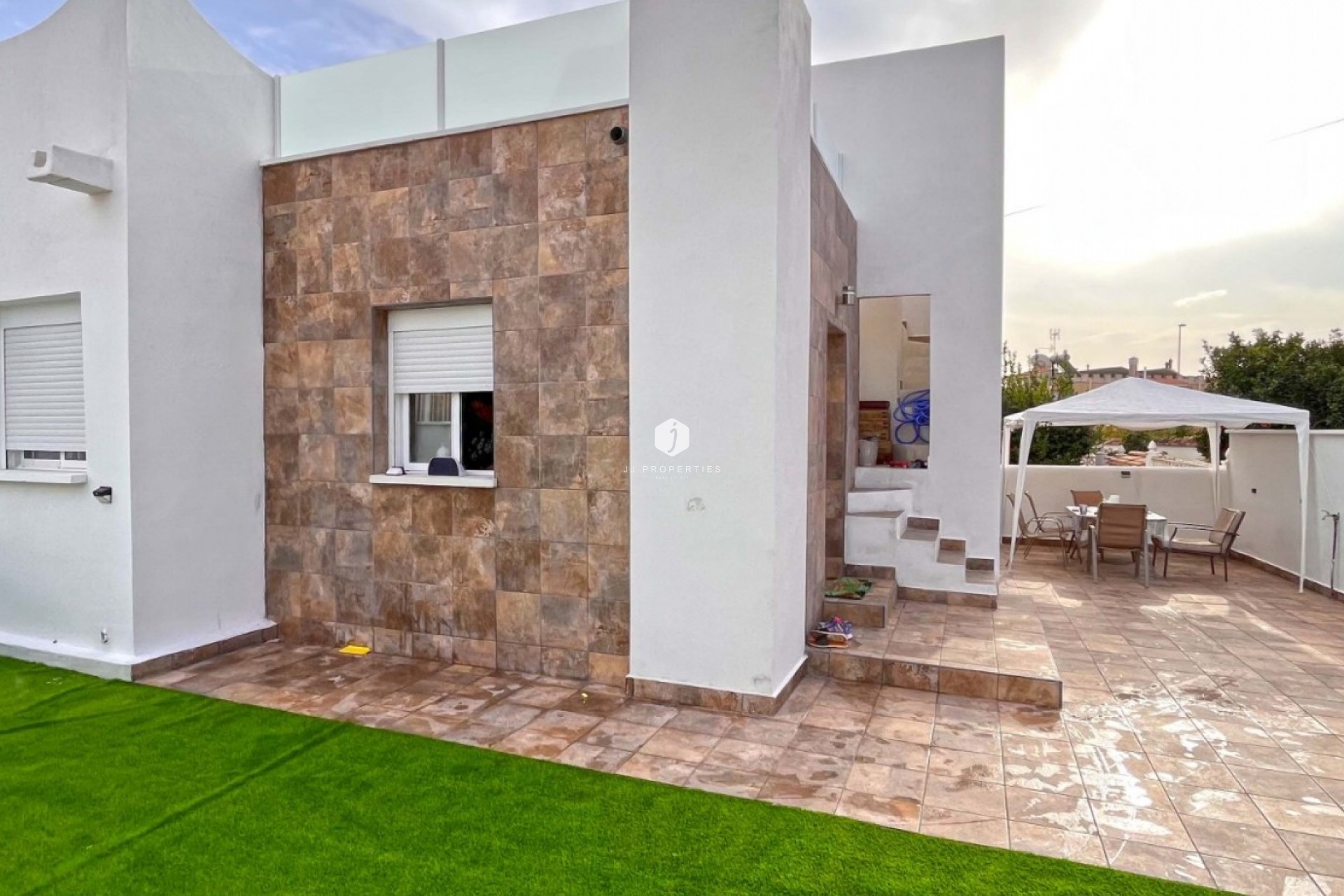 Z drugiej ręki - Bungalow -
Orihuela Costa - Costa Blanca